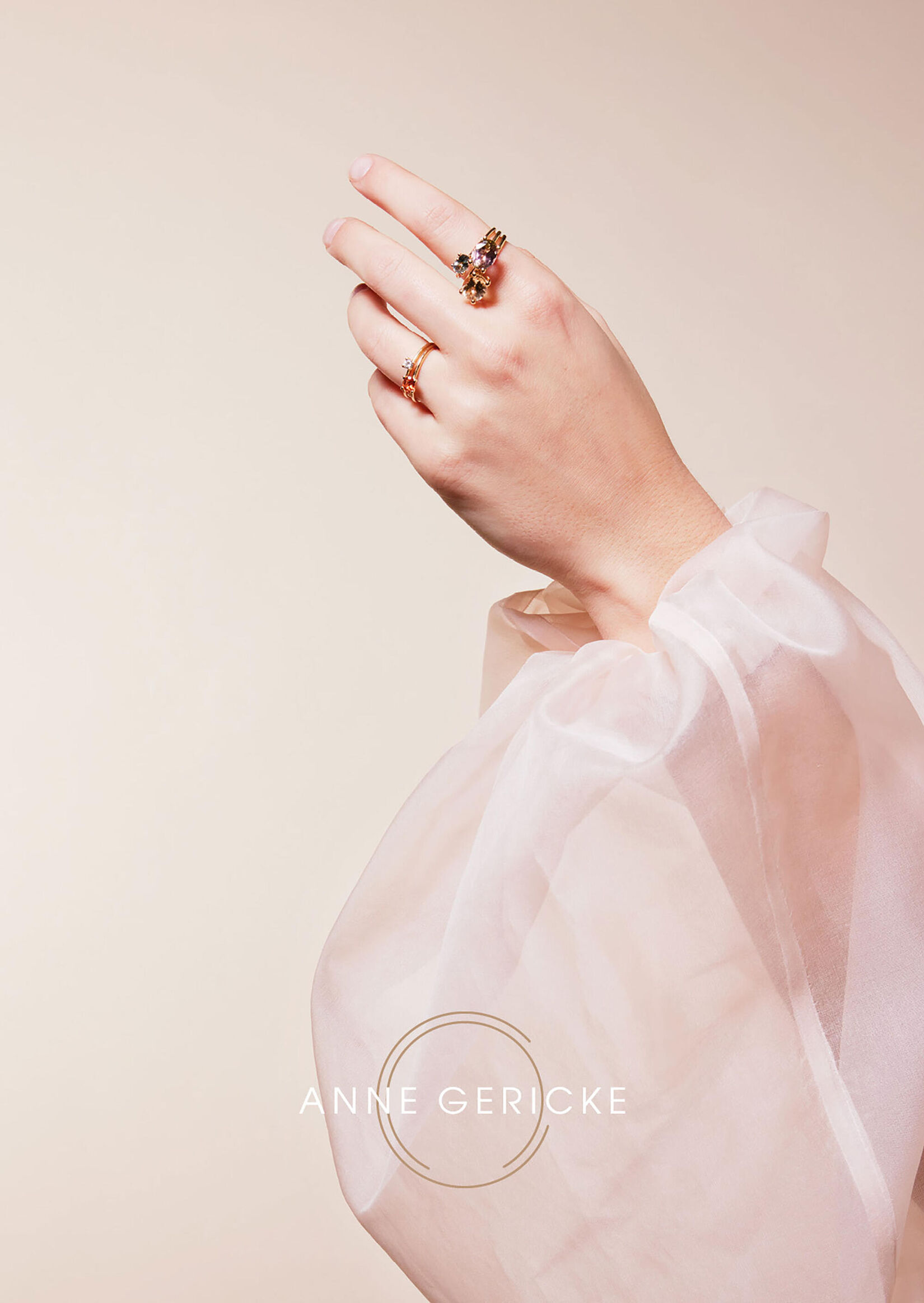 Sarah Fuerbrinbe Anne Gericke